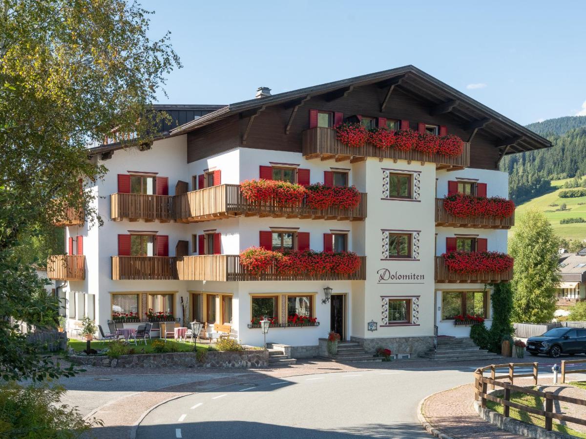 Hotel Dolomiten Monguelfo-Tesido / Welsberg-Taisten Exterior photo