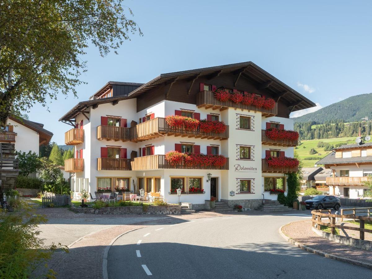 Hotel Dolomiten Monguelfo-Tesido / Welsberg-Taisten Exterior photo